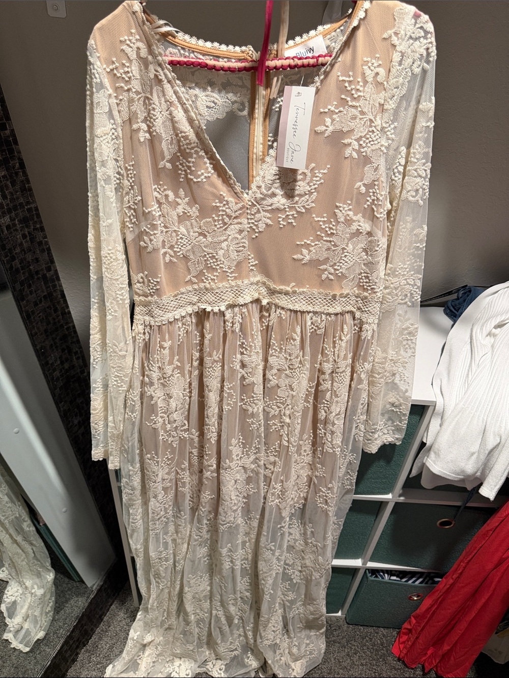 Ivory Floral Lace Maxi Dress with V-Neck